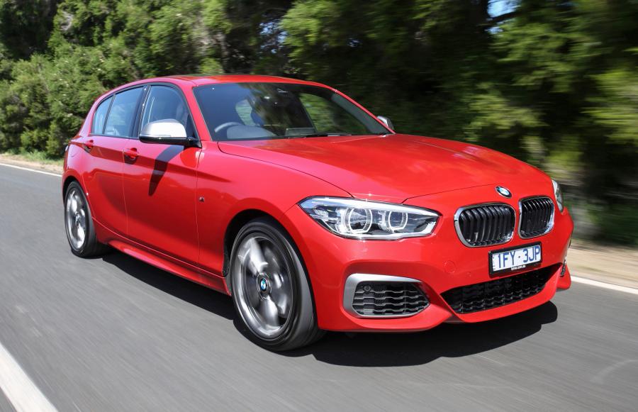  BMW M140i 5-Door 2016 года  (AU) (фото 4 из 21)